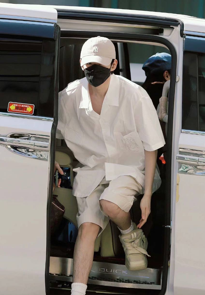 6228660988723450448 (1)