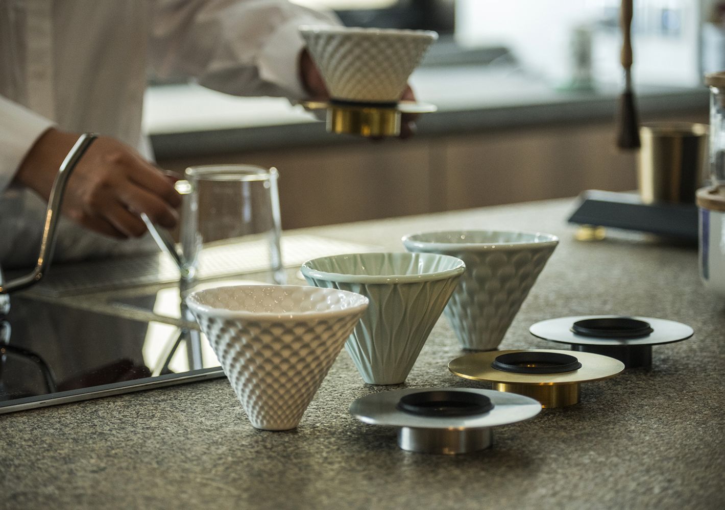 Brewers 濾杯架與濾杯 吧台實際使用場景