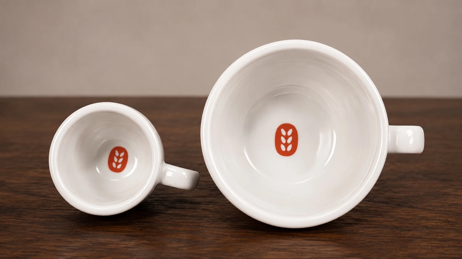 Lutetia 露特西亞客製咖啡杯內底部品牌圖案