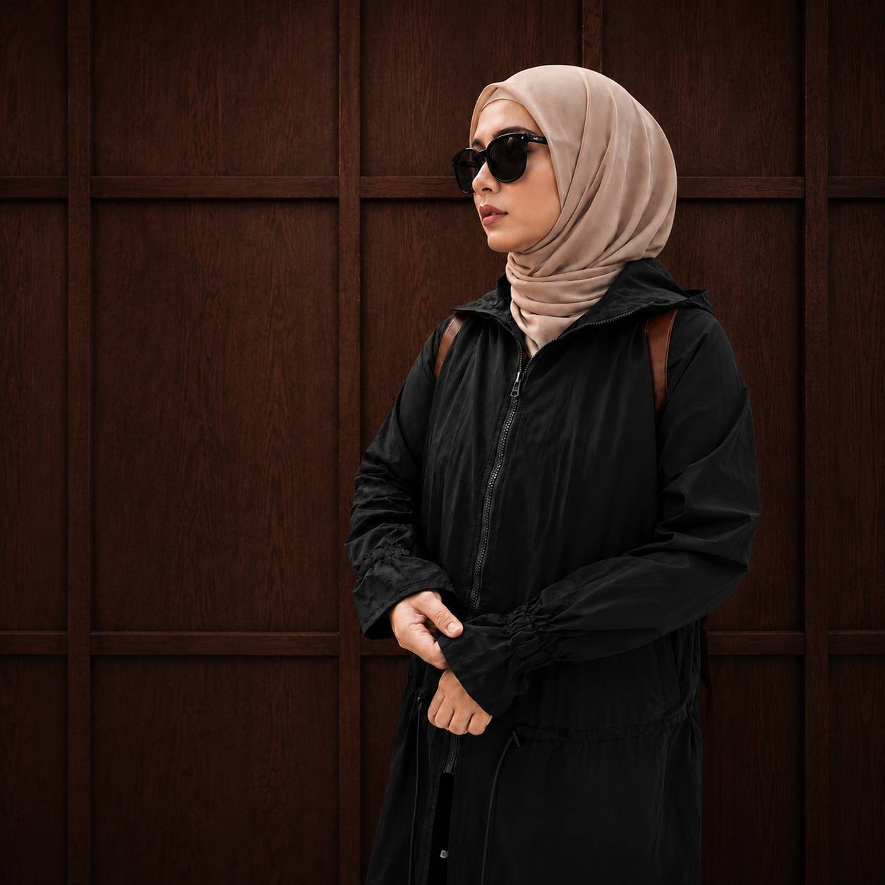 ELANDRA BLACK