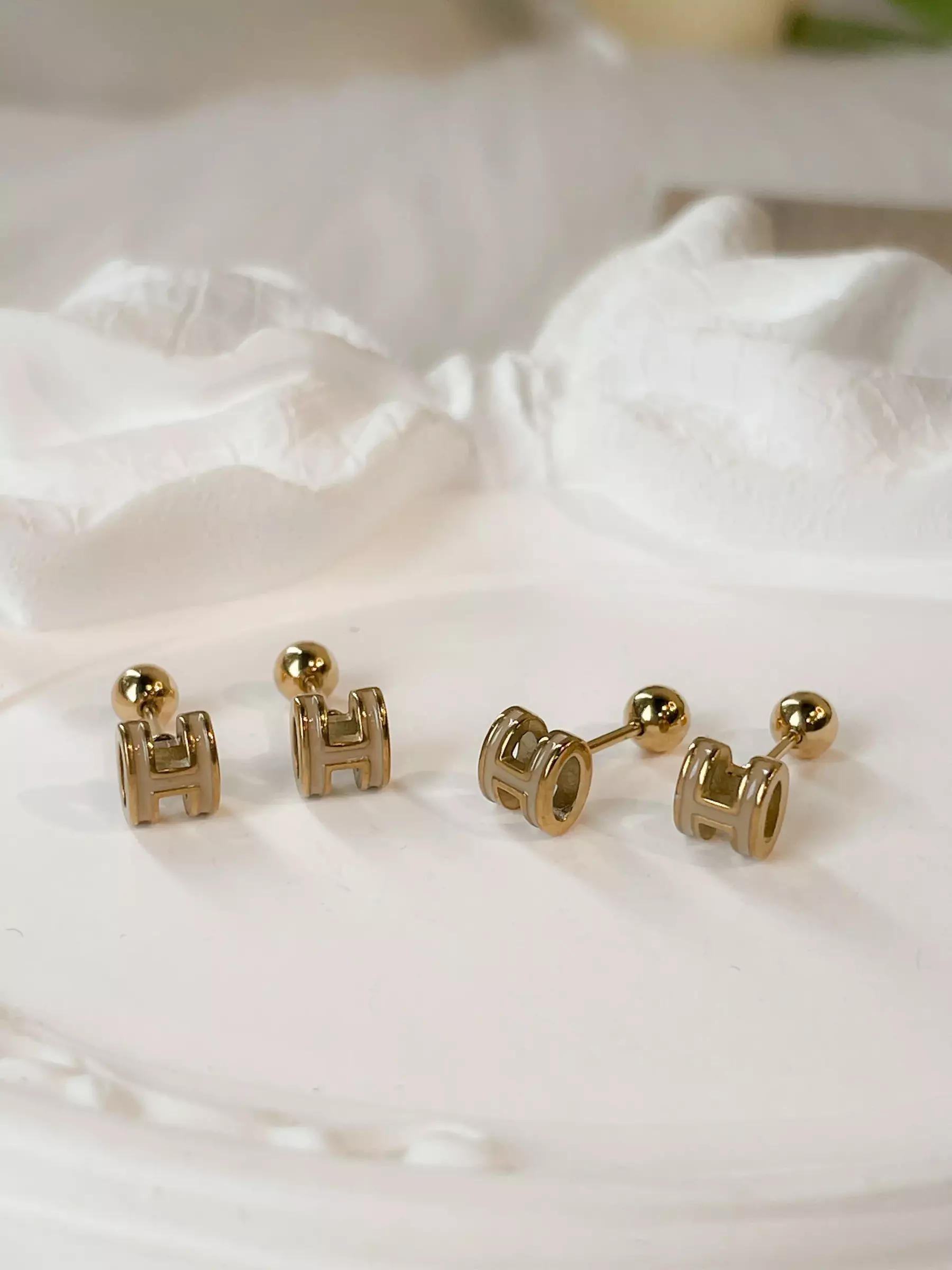 Z3M6Ly9pbWcubWVlcGNsb3VkLmNvbS9tZWVwc2hvcC8xYWNiZWQwOC00NjU4LTQ0NDItODJmNi1iZmNjNjcyMTNiMGMvZmlsZXMvYzY4ZWNmNGMtNTk3OS00MjYzLTkxMWItNjBkNjM0YzYyNmFjLkpQRw