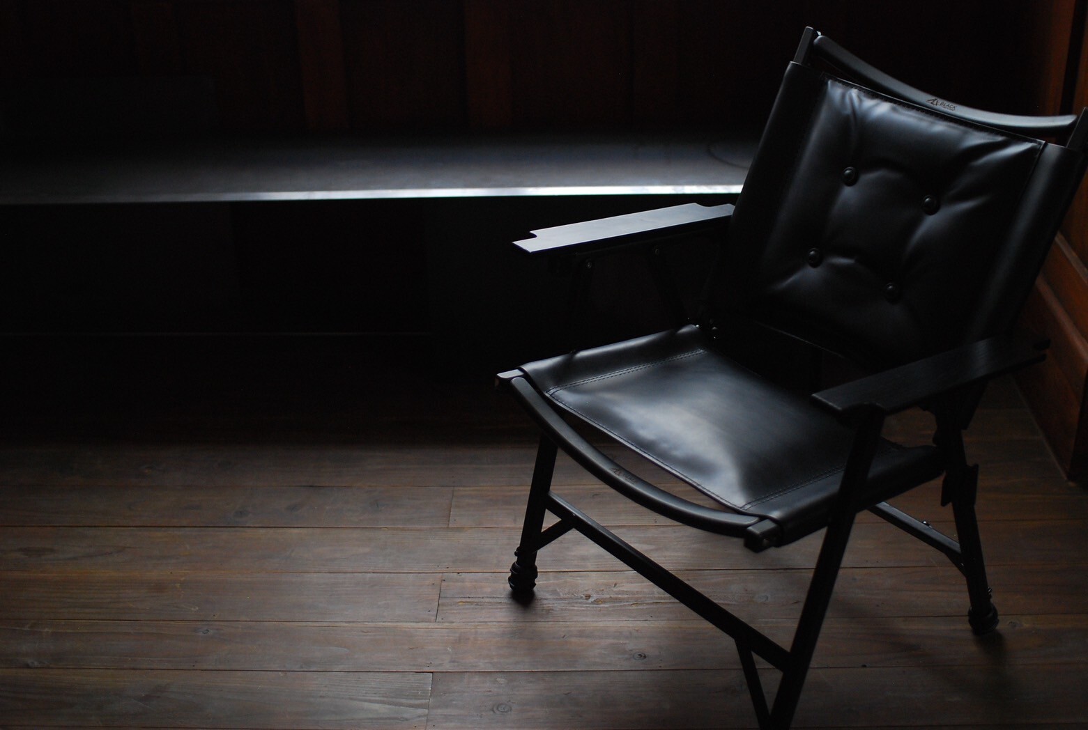 BLACK DESIGN 樹燕 BLACK DESIGN 樹燕