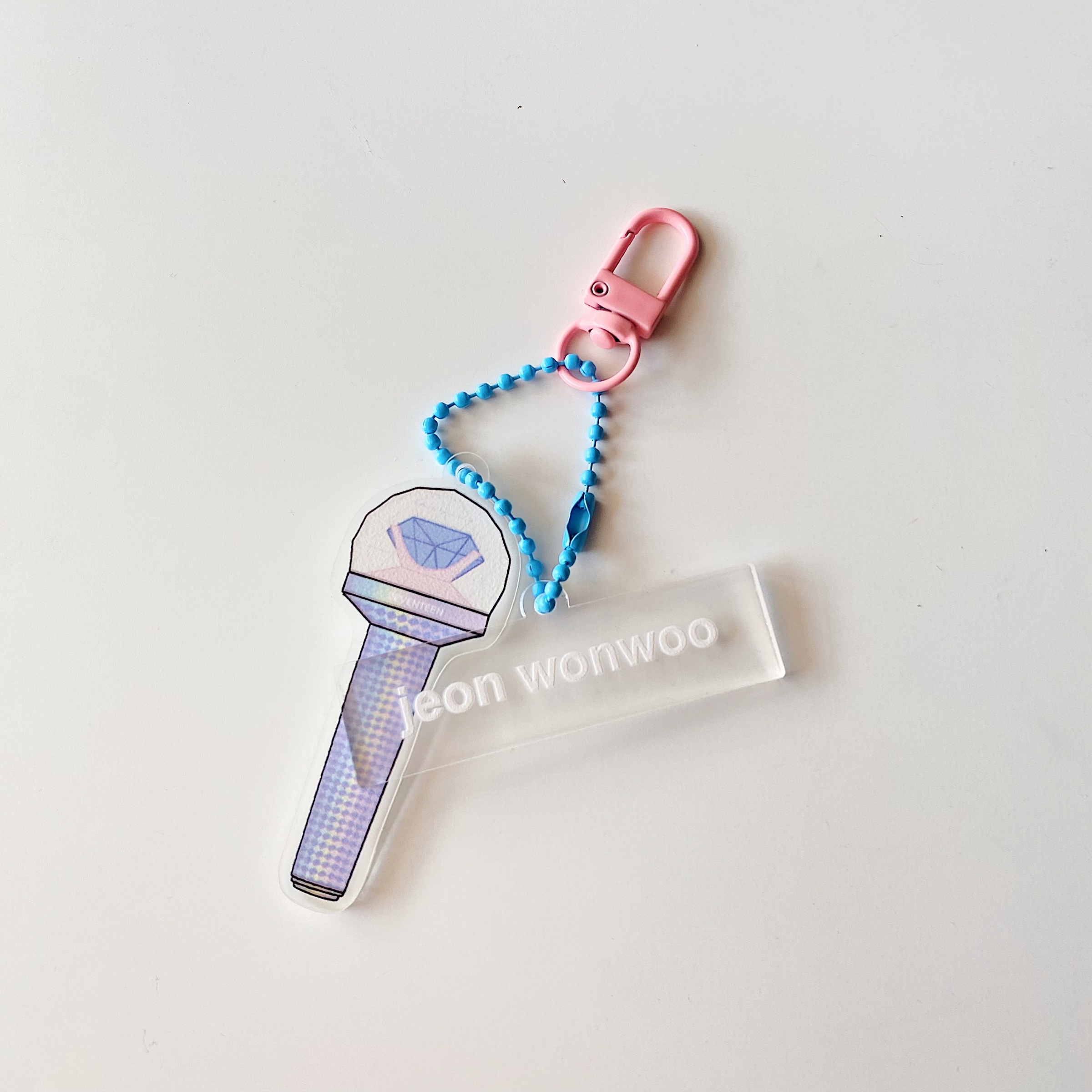 AC860C62-EE7D-4CB6-BF22-2DB868F080E0