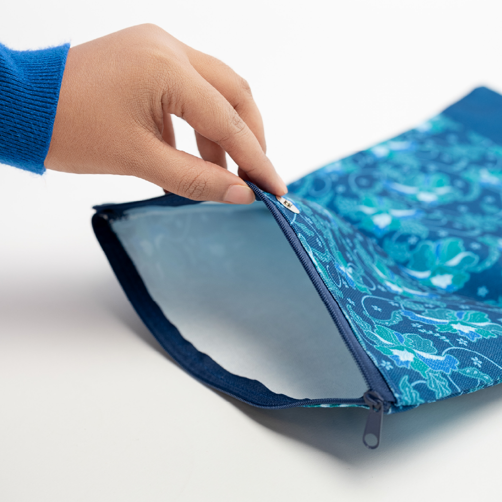 PETT X VMY26 - Batik Foldable Pouch (3)