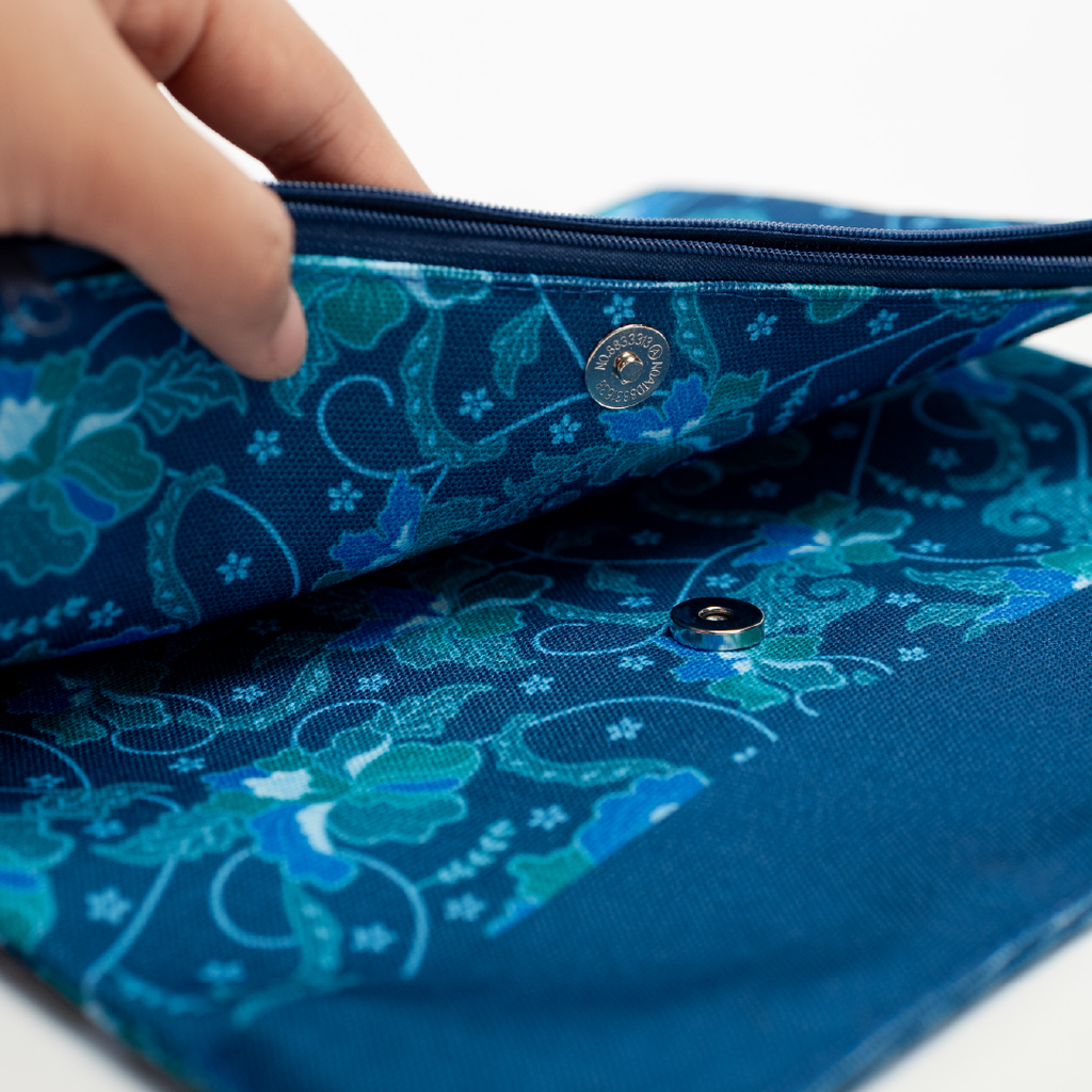 PETT X VMY26 - Batik Foldable Pouch (4)