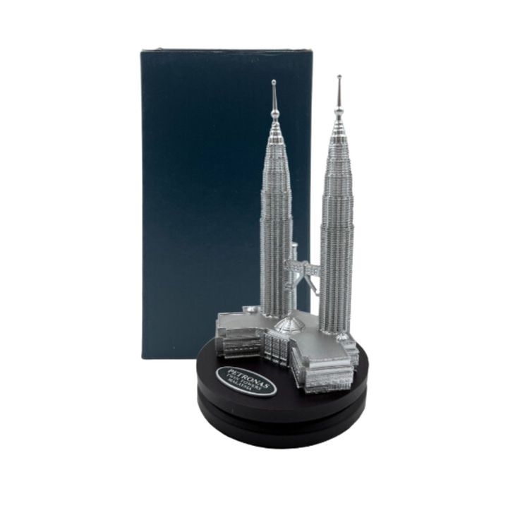 petronas-twin-towers-5-miniature-with-round-base-2