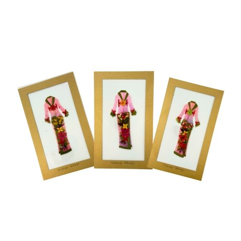 PETRONAS TWIN TOWERS HANDMADEKEBAYA NYONYA FRAME PINK
