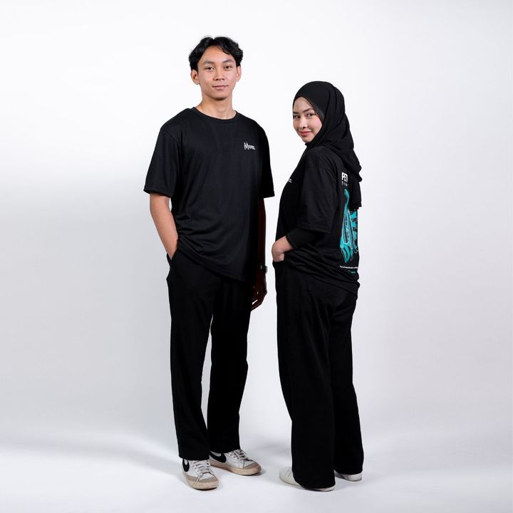 PETT 3D Isometric Oversize Tee - BlackGreen (2)