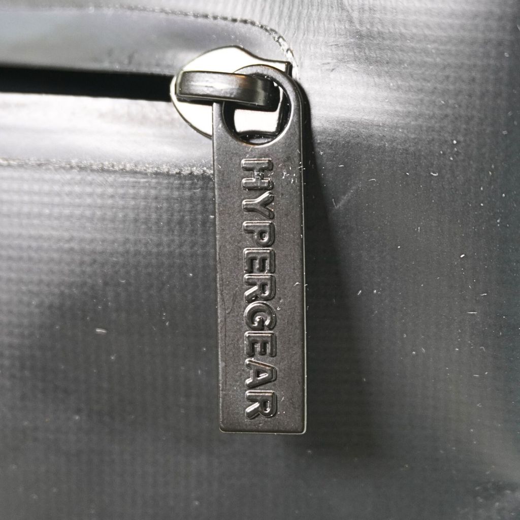 Hypergear Sling Pouch Flex (10)