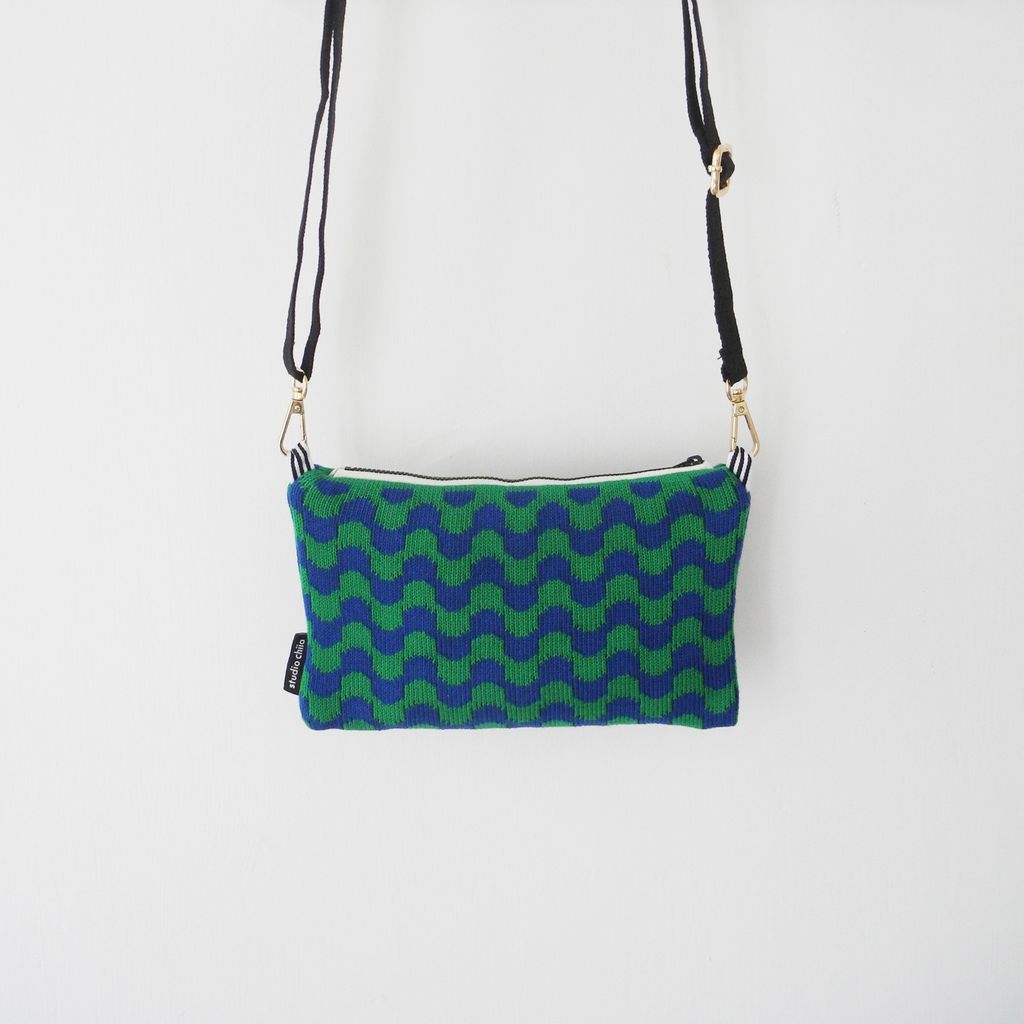 pouch_green_wave_6