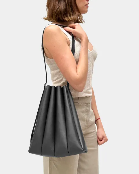 larg_shell_black_2