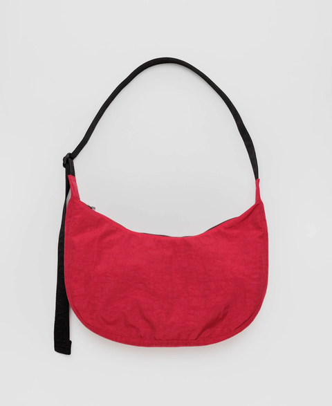 medium-nylon-crescent-bag-candy-apple1