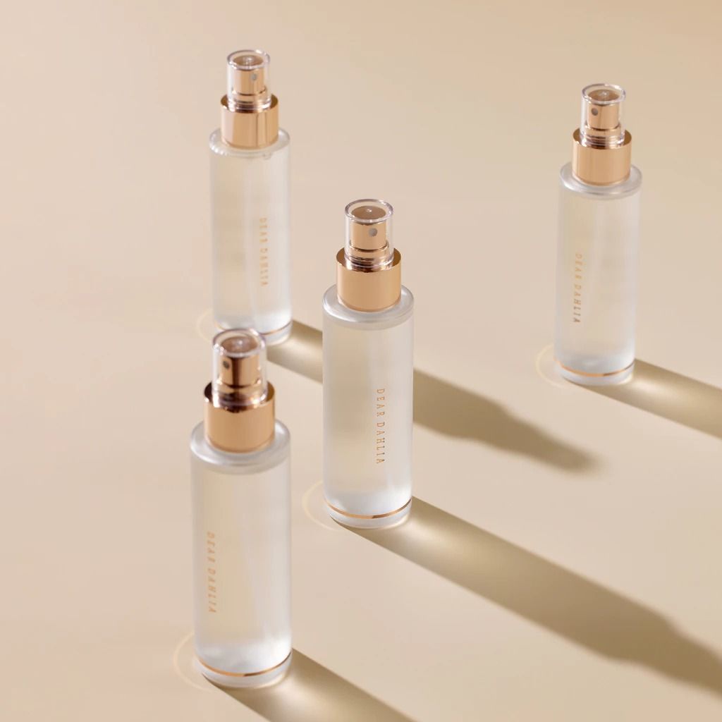 tw-11134207-7qul1-lj51uc422px009