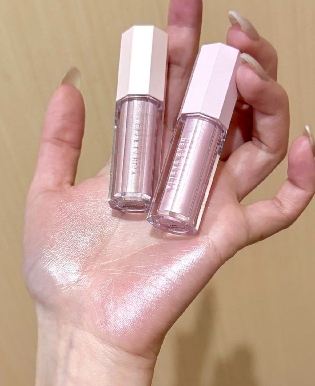 dear_dahlia_icy_berry_peach_ha_1