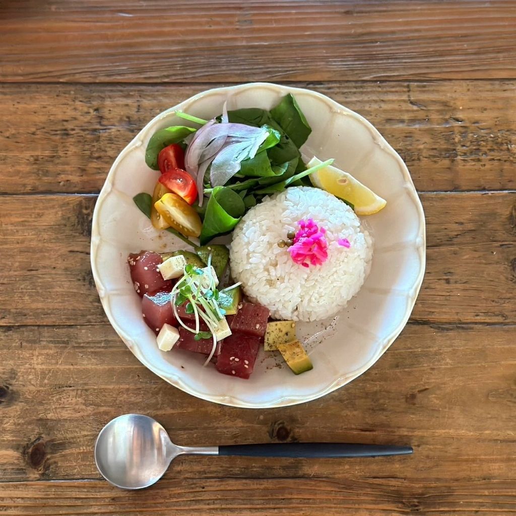 tw-11134207-820l8-mlqnzinxj75v4c