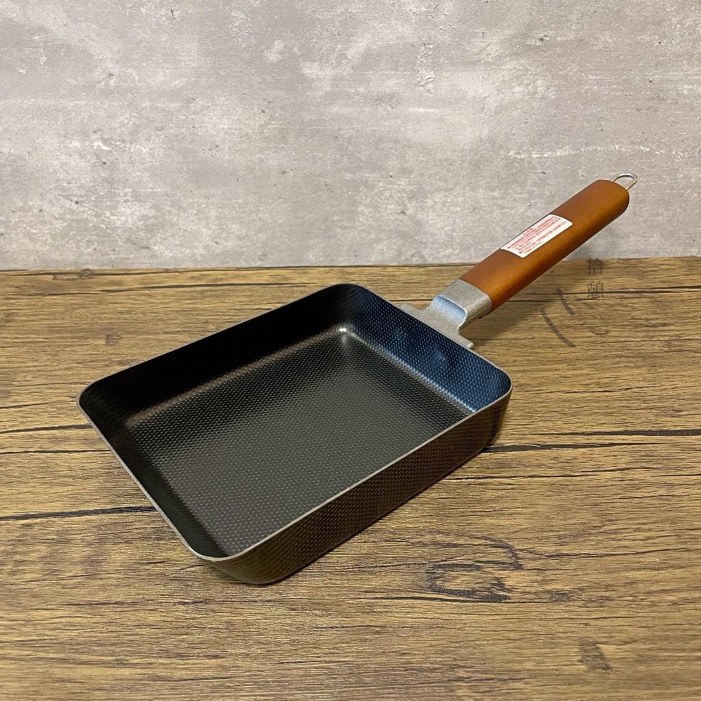 tw-11134211-820l9-mm7numgm4b9k95