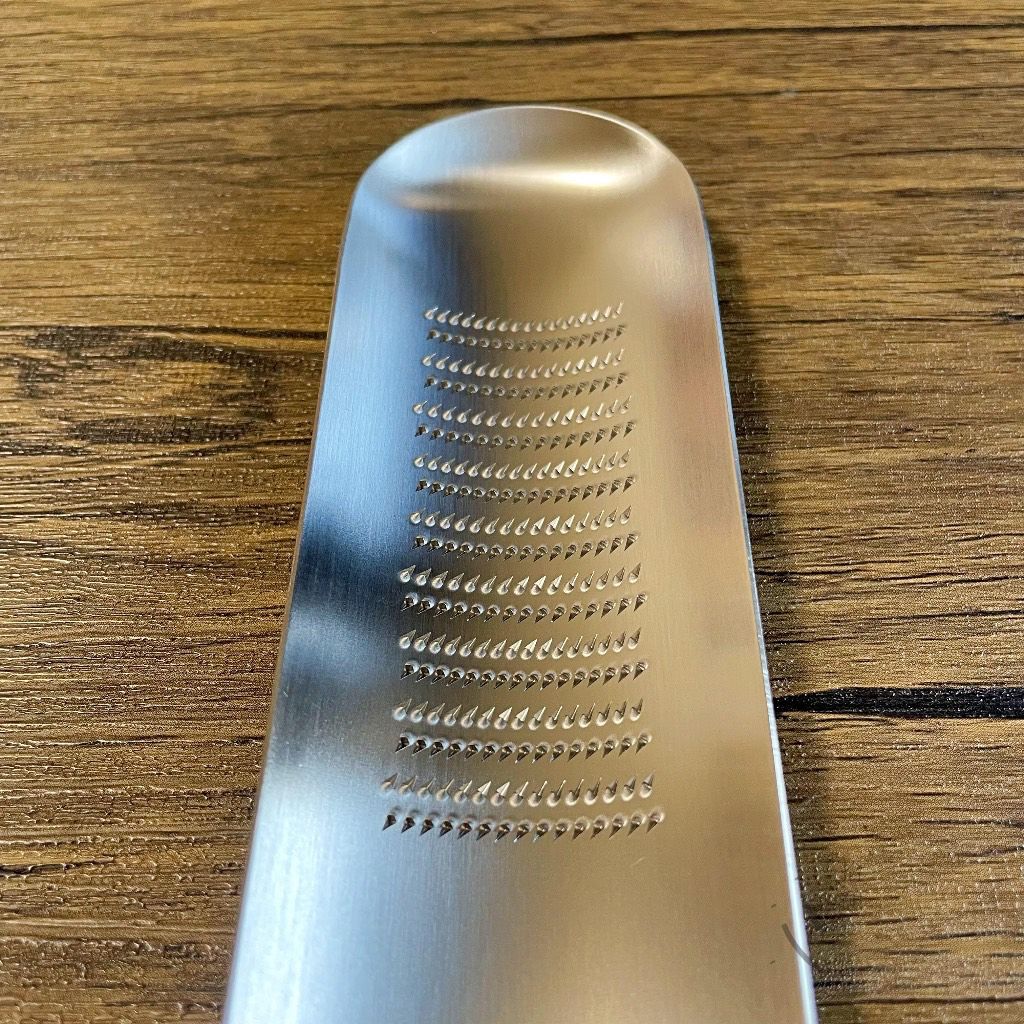 tw-11134211-820li-mn60m7xlvy8374