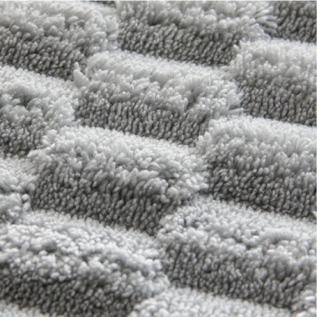 tw-11134207-81ztj-mg6nmbfueio994