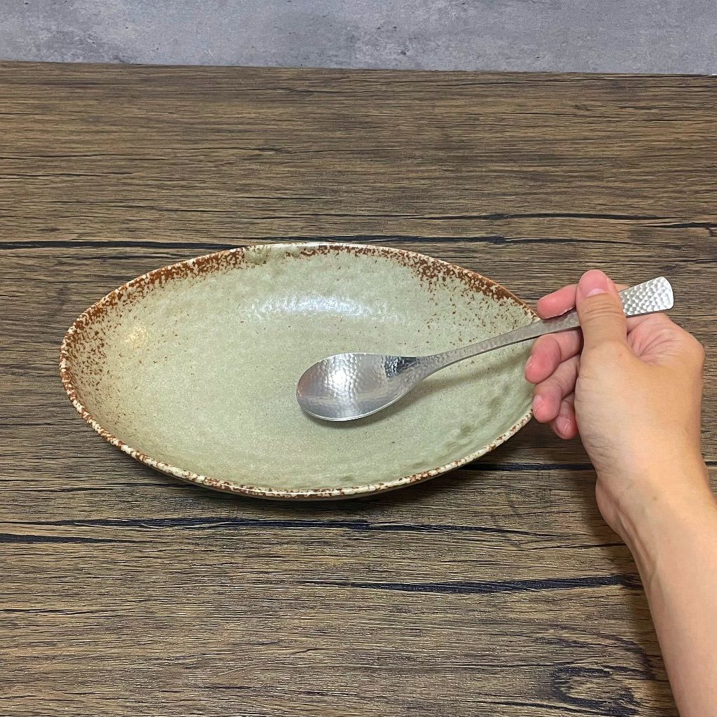 tw-11134211-81ztm-mgthdrqsm8eg7b