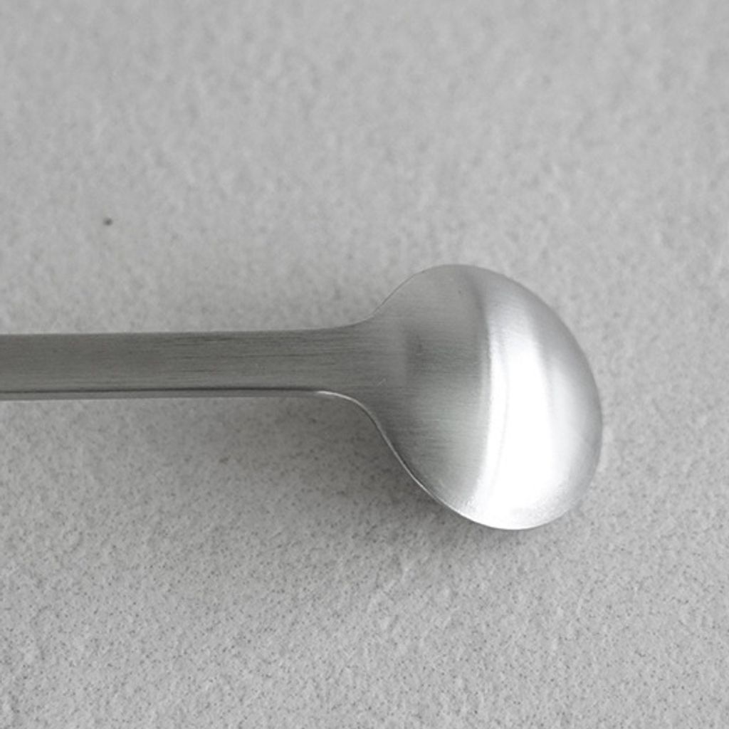 tw-11134207-81ztl-mhj7uyare2o546