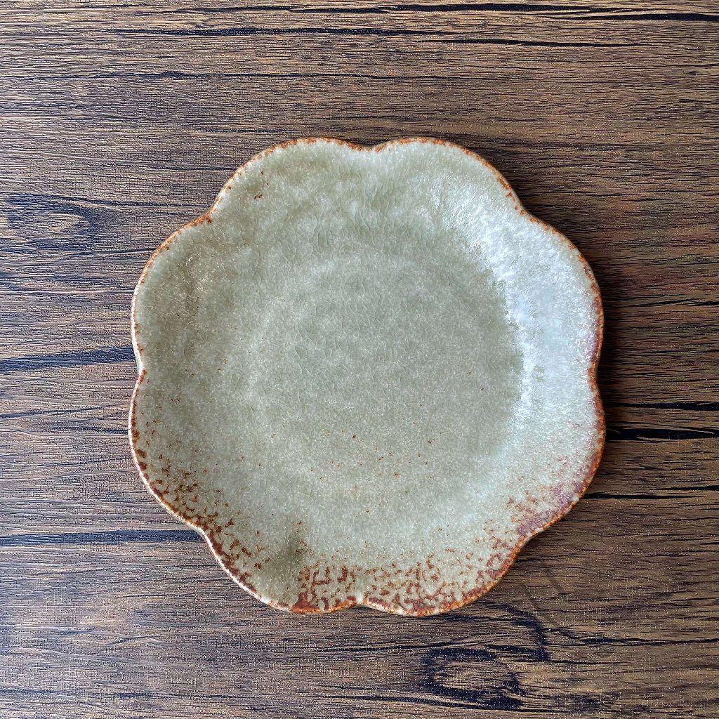 tw-11134207-81ztd-mhw281pbi9kzae