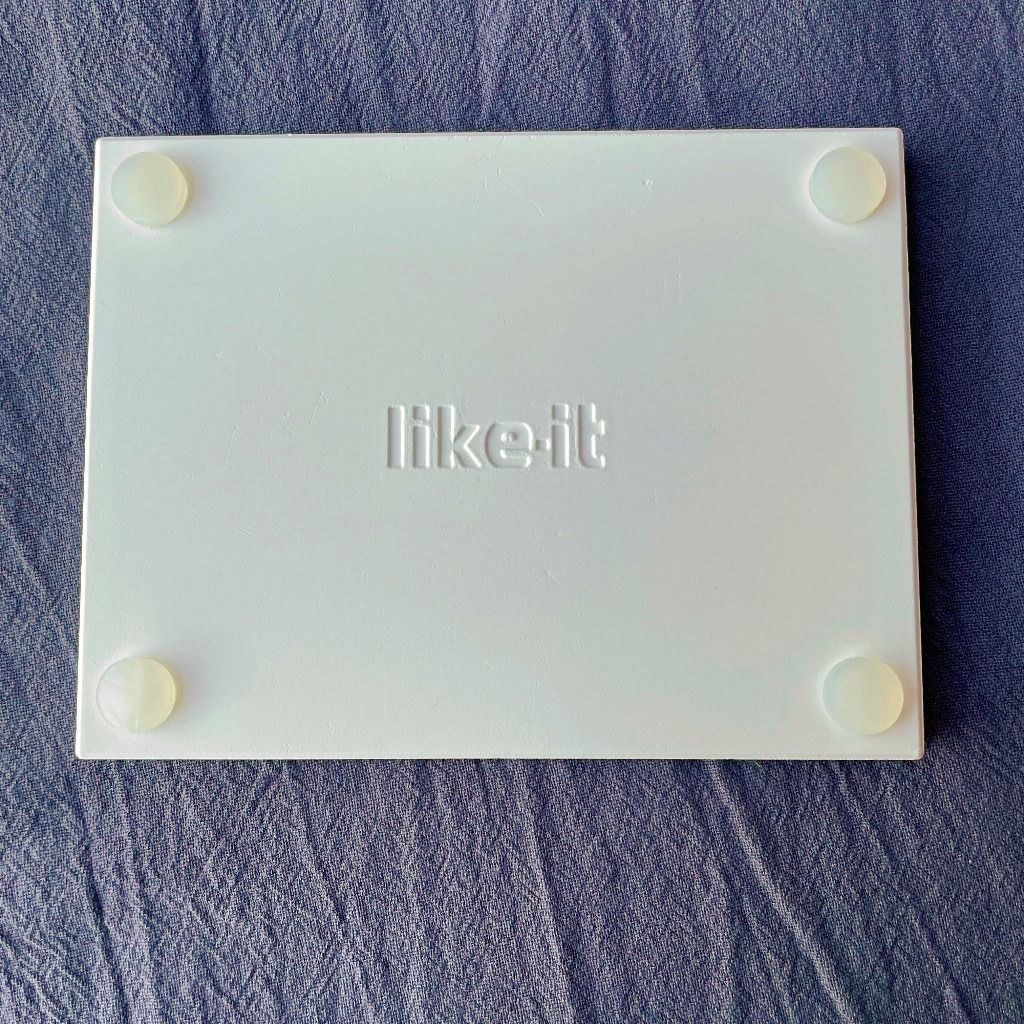 tw-11134207-81zth-mi688fq7wcu84f