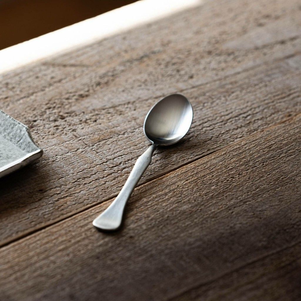 tw-11134207-81ztj-miq4kft51xc709