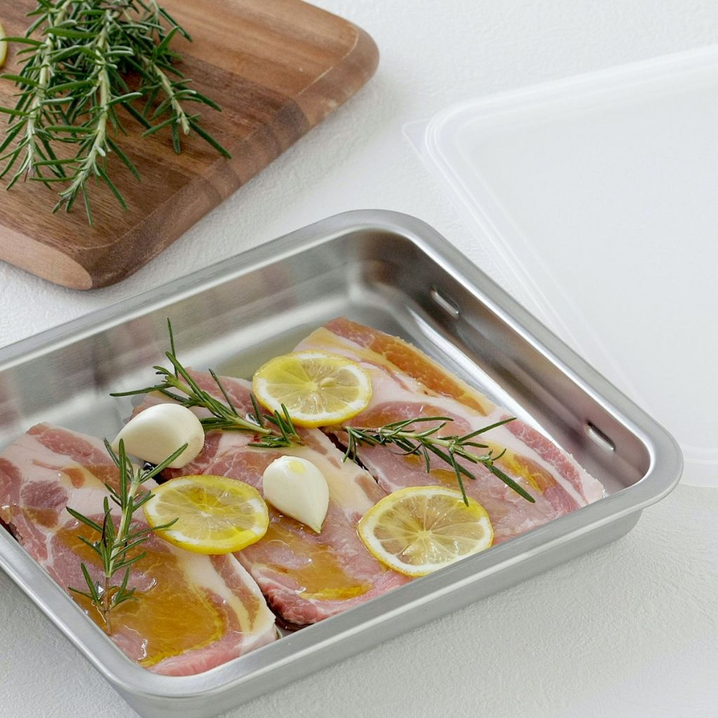 tw-11134207-820lf-mkb6a6aeqm0ze6