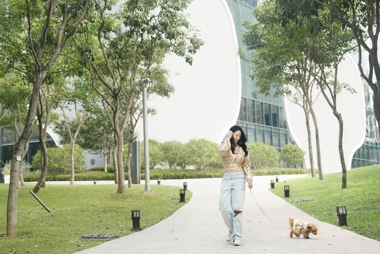 Catwalks with your pooch. | 芭芭咘奇 PUP PUP POOCH