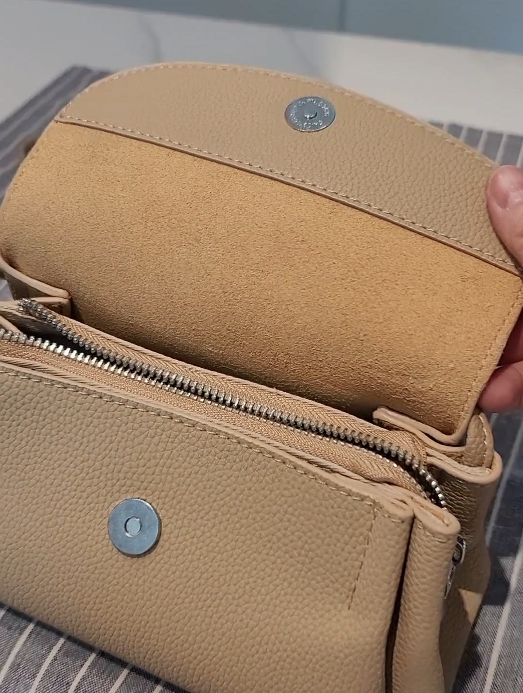 Screenshot_20230917_000453_Gallery