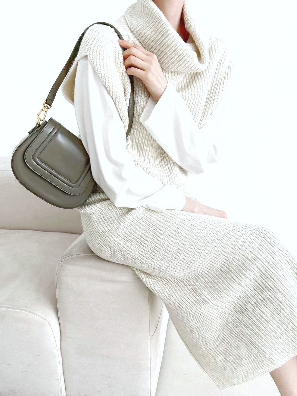 mmexport1700716040239-02