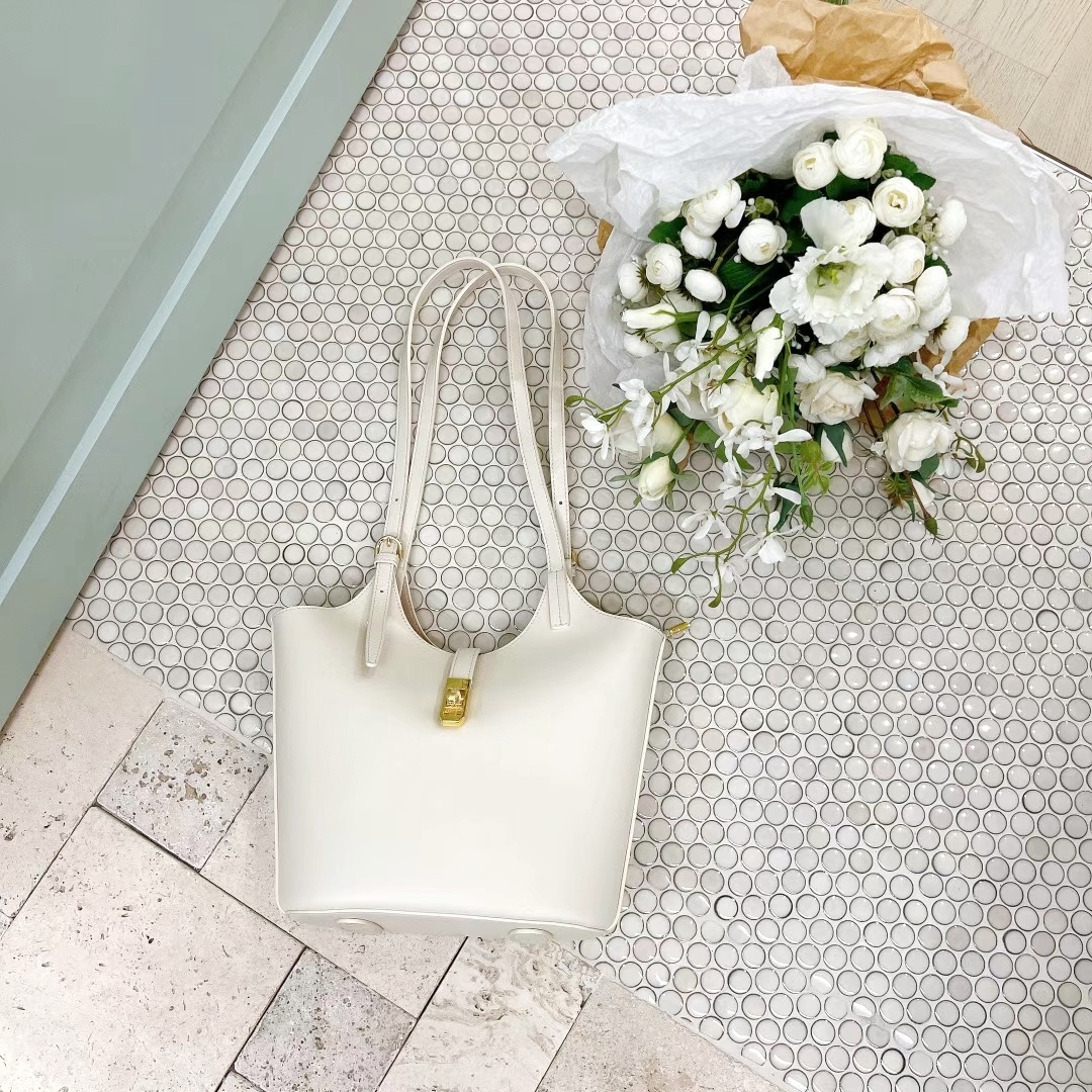 mmexport1717506411799