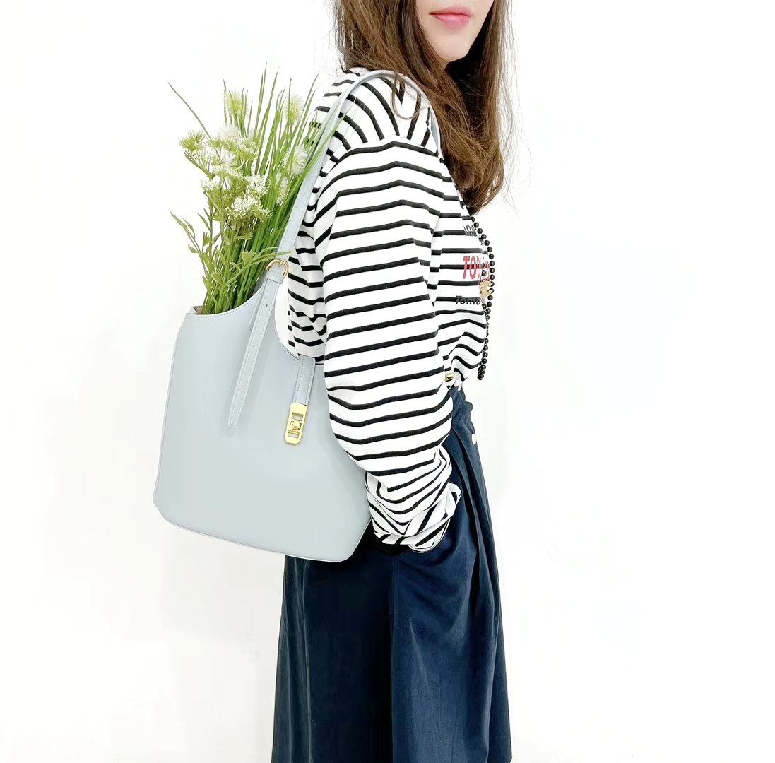 mmexport1717506396988