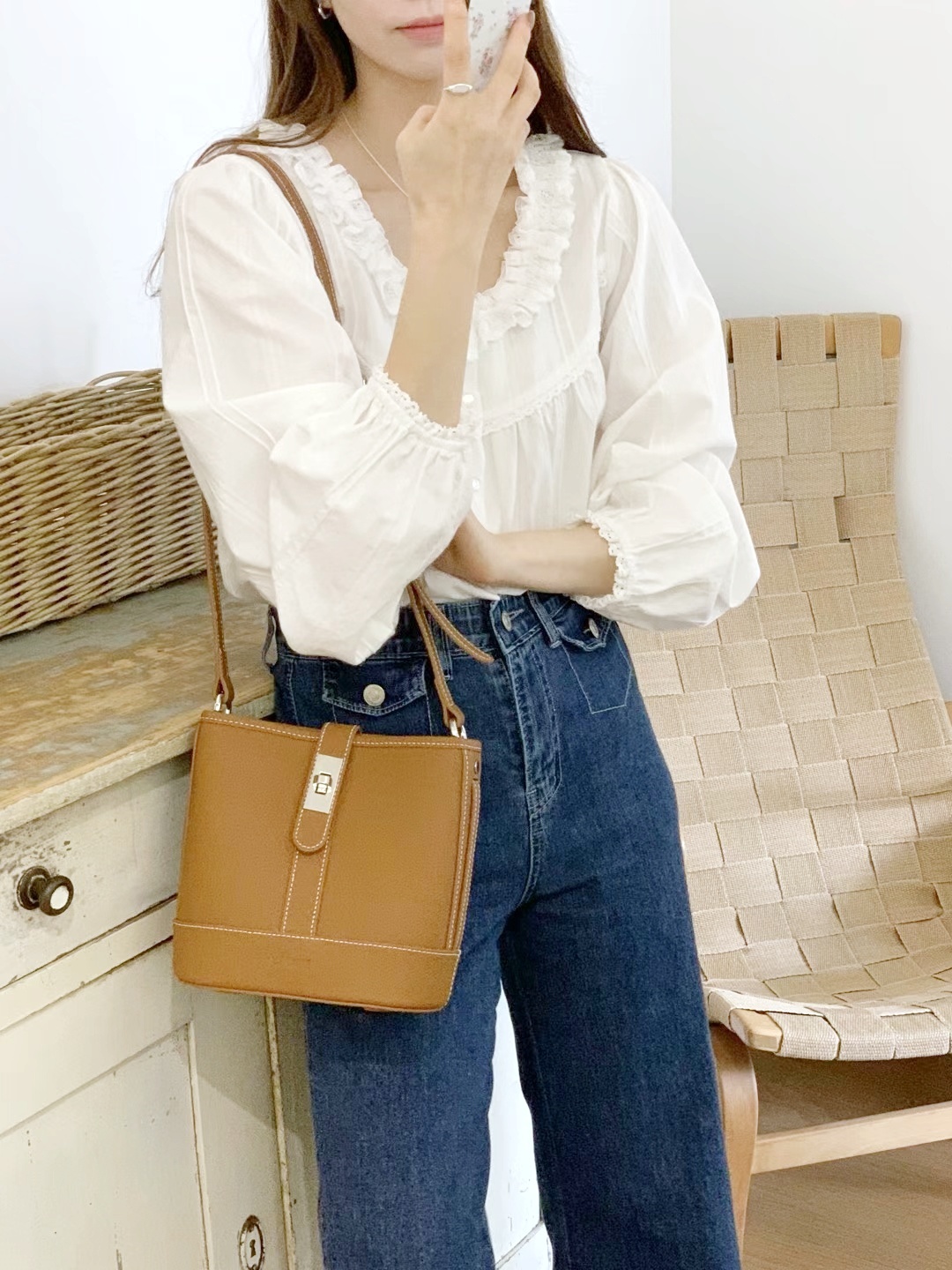 mmexport1724003038794