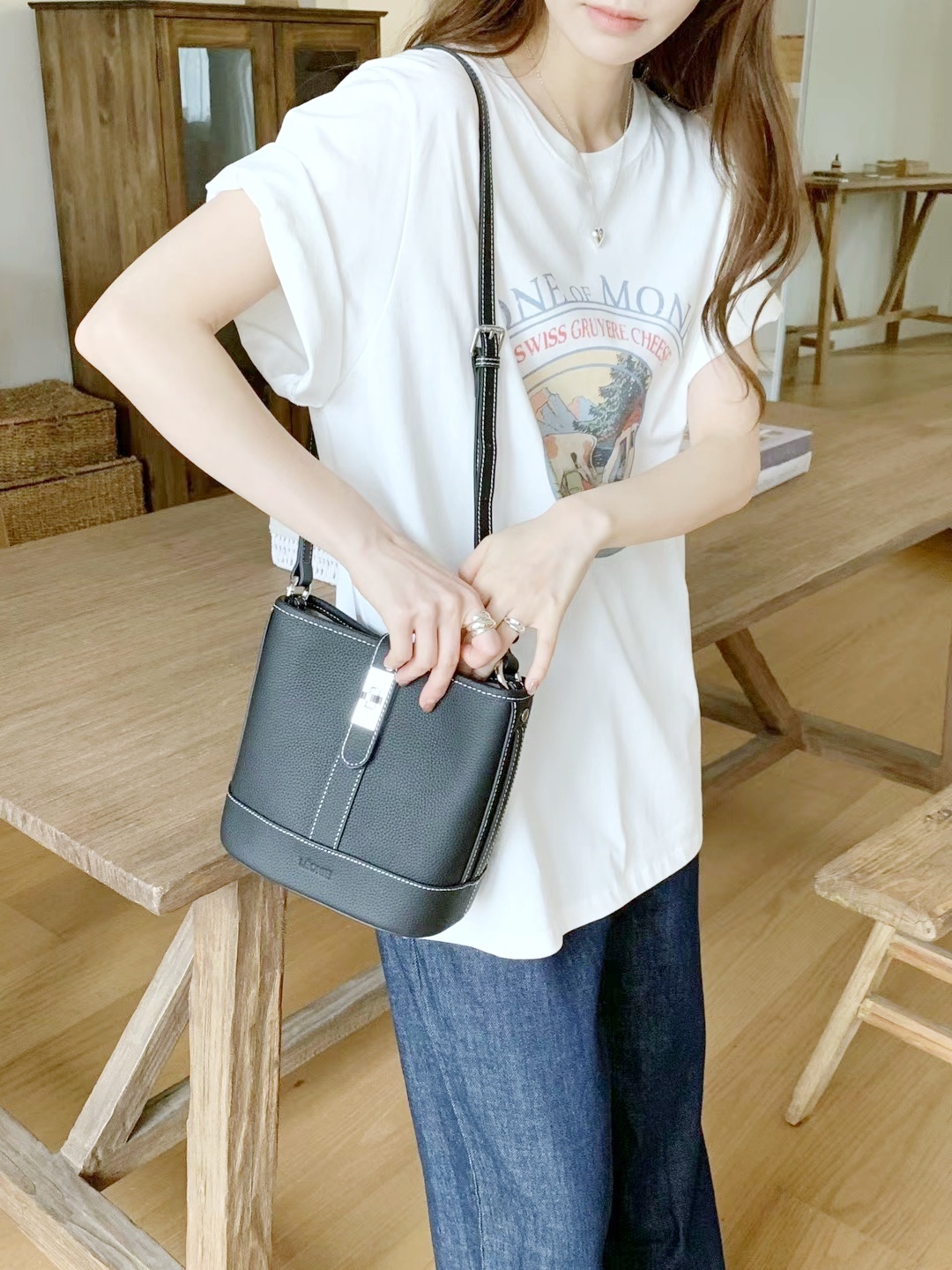 mmexport1723699880372