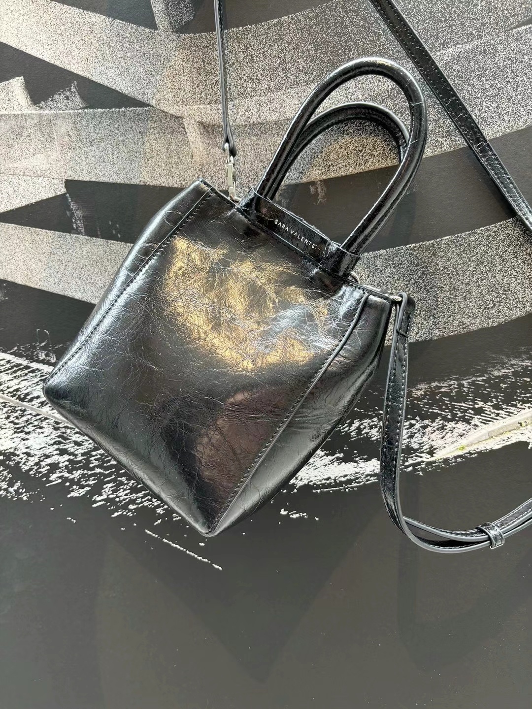 mmexport1727290489873