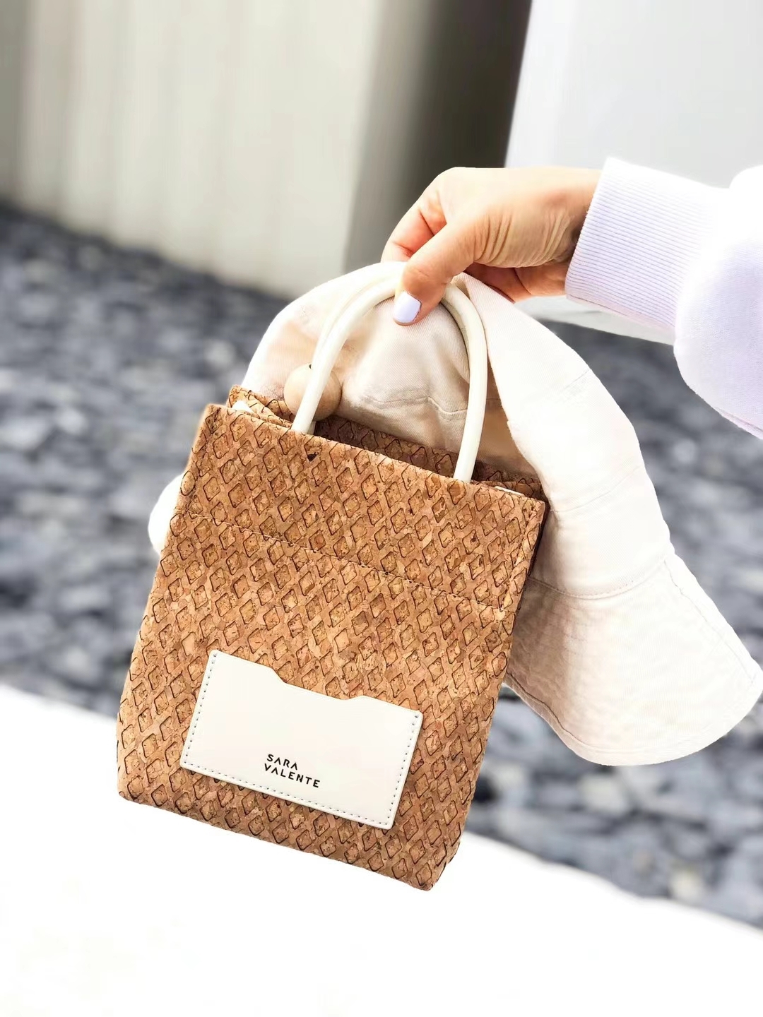 mmexport1727290257930