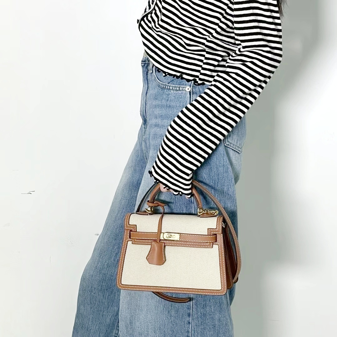 mmexport1728281365784