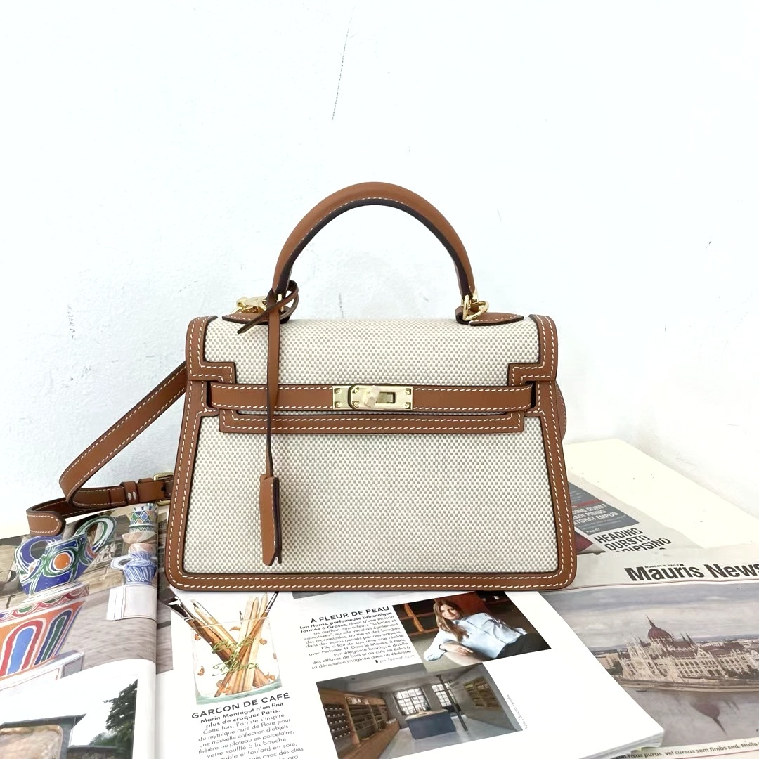 mmexport1728281401281