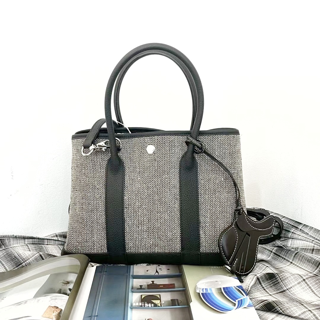 mmexport1728281830248