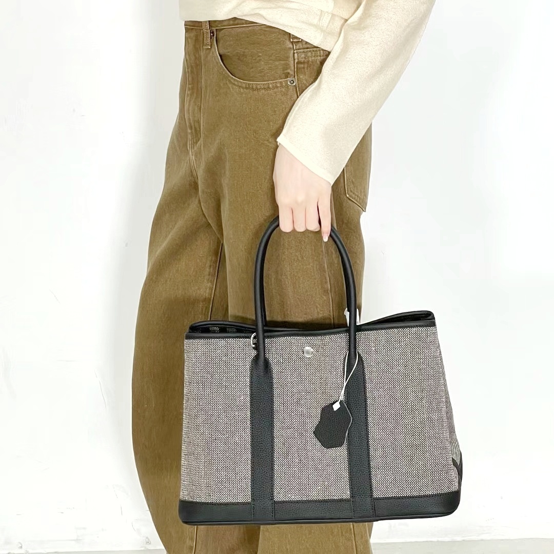 mmexport1728281851533