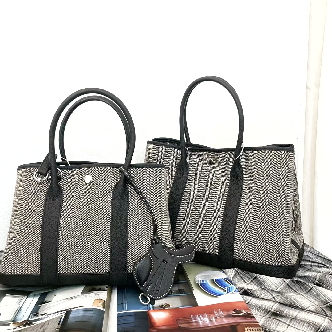 mmexport1728281856916