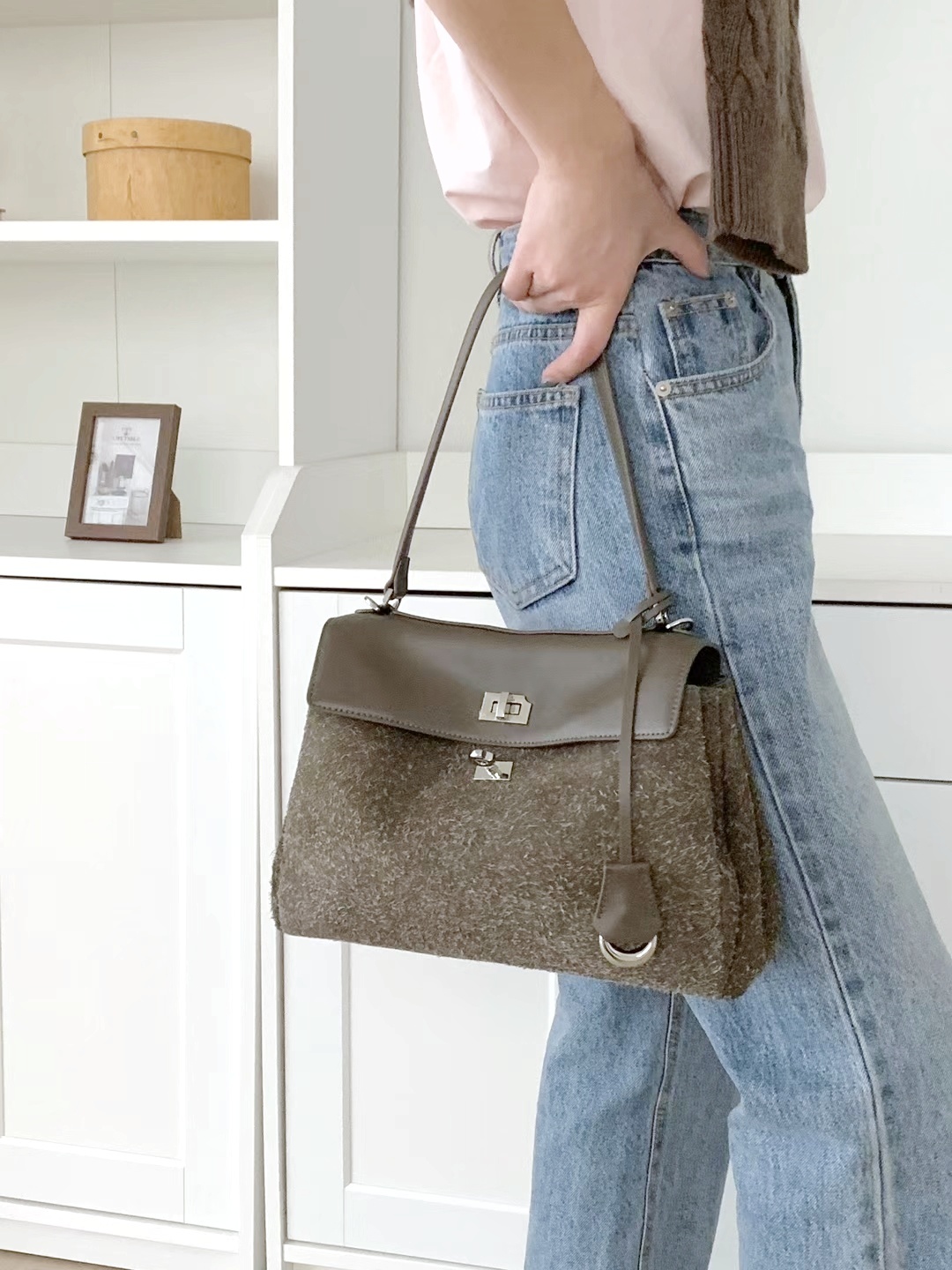 mmexport1728305327564 (1)