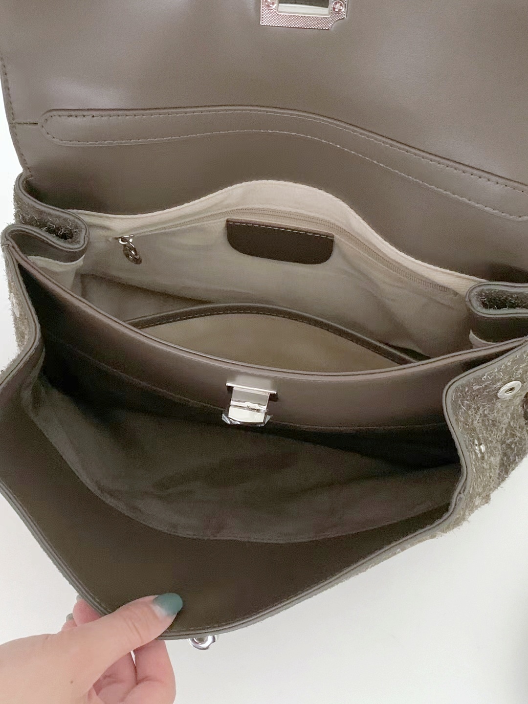 mmexport1728305337825