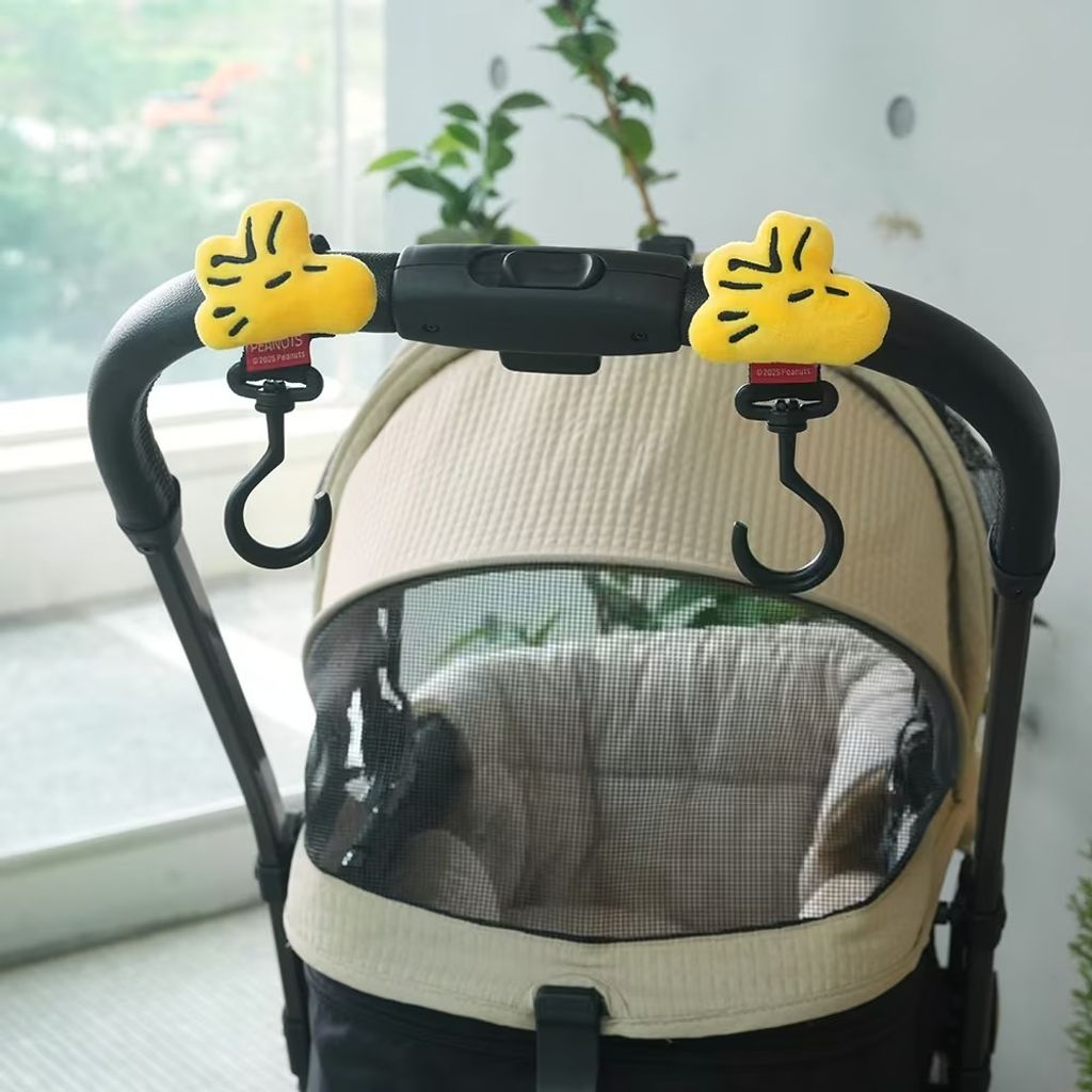 imgi_60_P-107.PEANUTS-STROLLER-BAG-HANGER_首圖