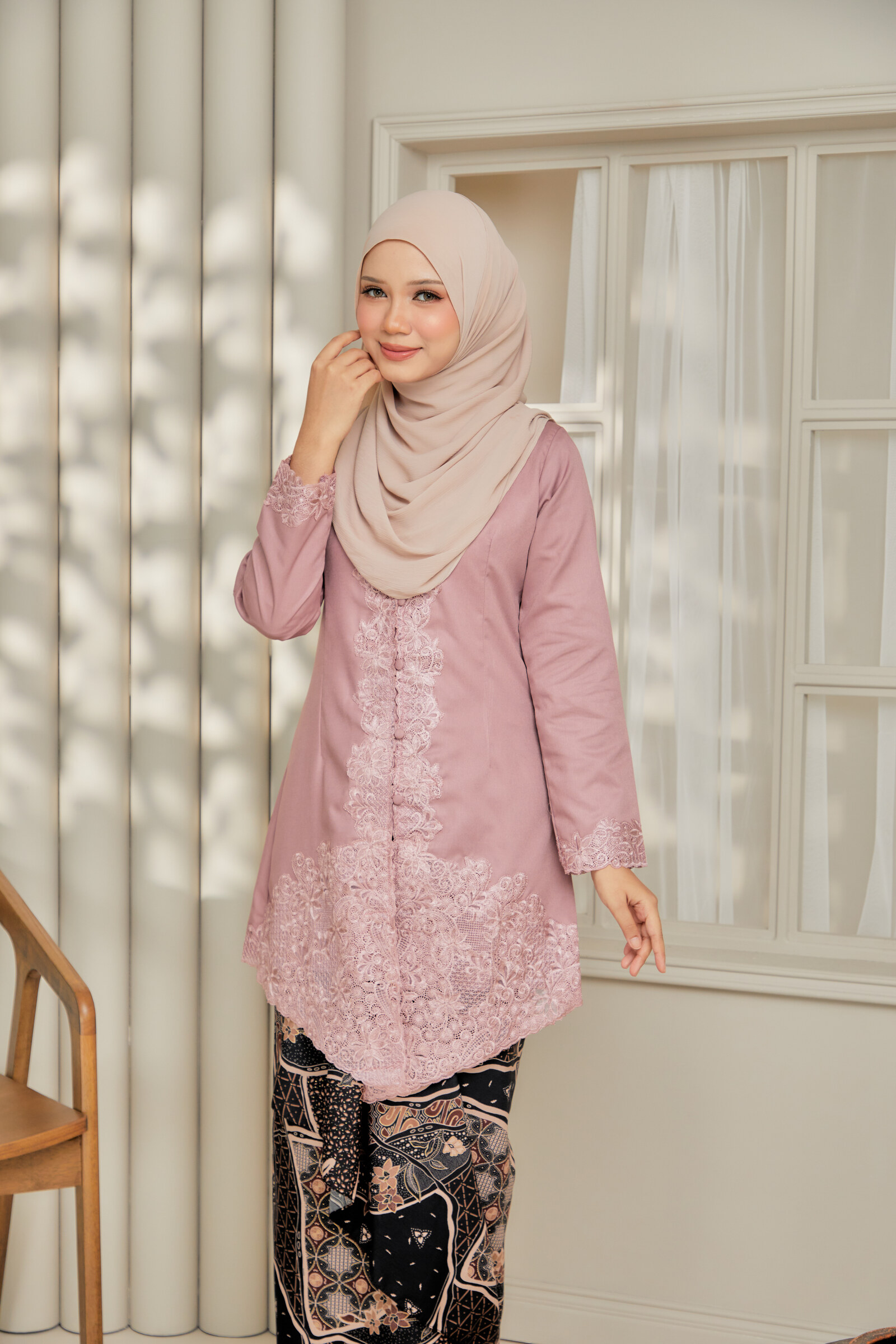 TOP DELARA PINK