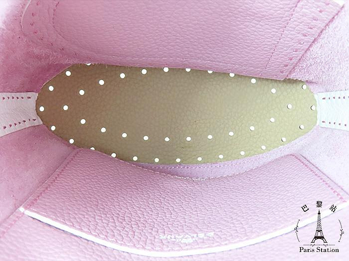 727e254b-eeed-4d0c-b8ae-c6fd974c04c1