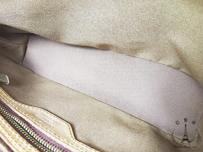 c293bb12-1de9-4f7e-8417-1c7cc2cfd770