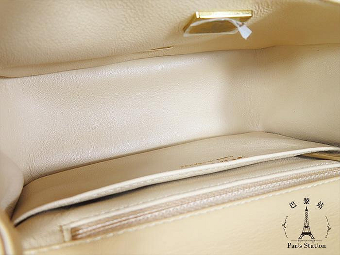 c2f01555-6b30-435b-b39f-91a48d7d1bec