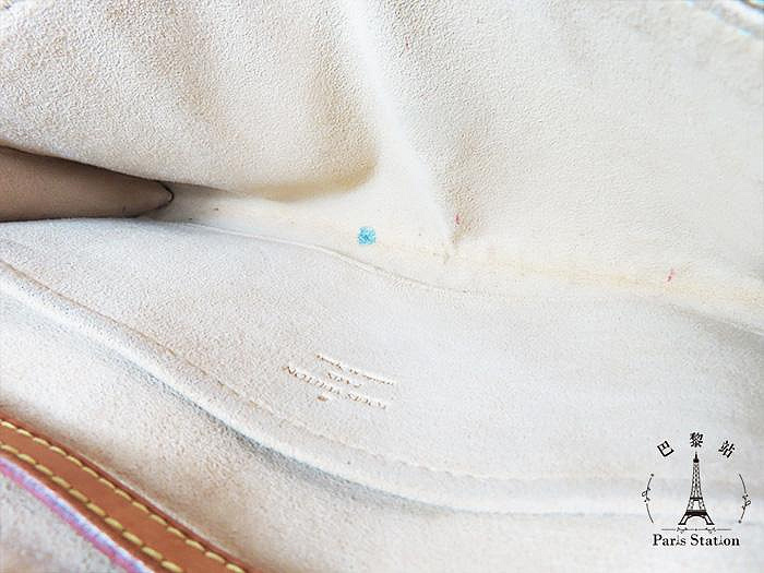 26a6d320-026a-40b0-9a39-af142ced3017